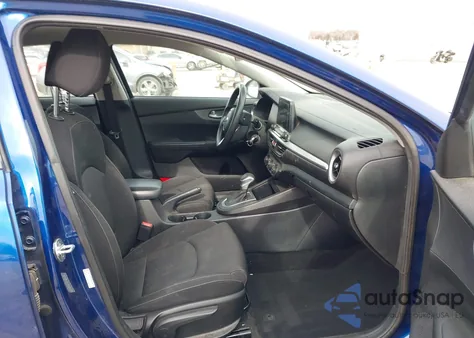 2021 Kia Forte Lxs из США, поврежденный, VIN 3KPF24AD4ME338026
